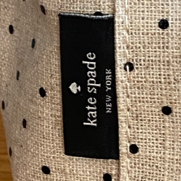 Kate Spade “Out To Lunch” Lunch Tote - Picture 4 of 6